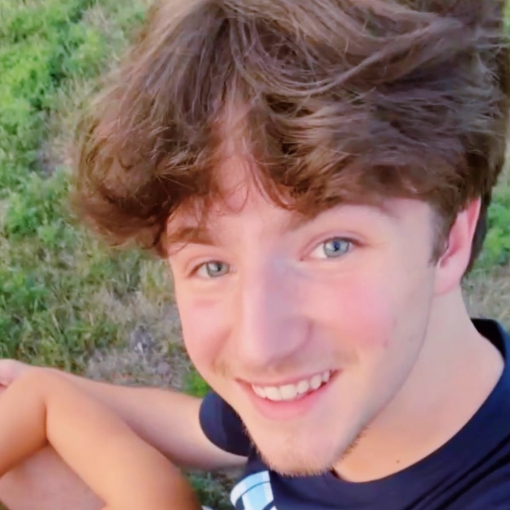 Meet your Posher, Cole